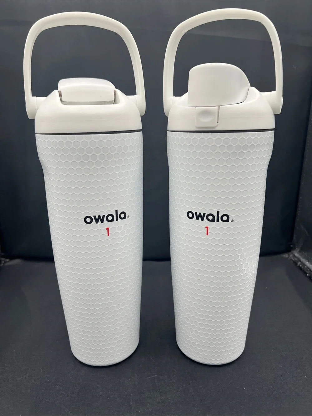 Owala White Insulated Travel Bottle with Textured Grip and Carry Handle For Golf